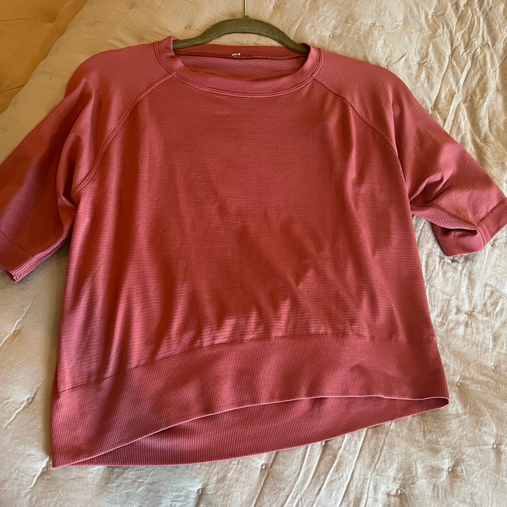 Lululemon Top With Open Back - image 1